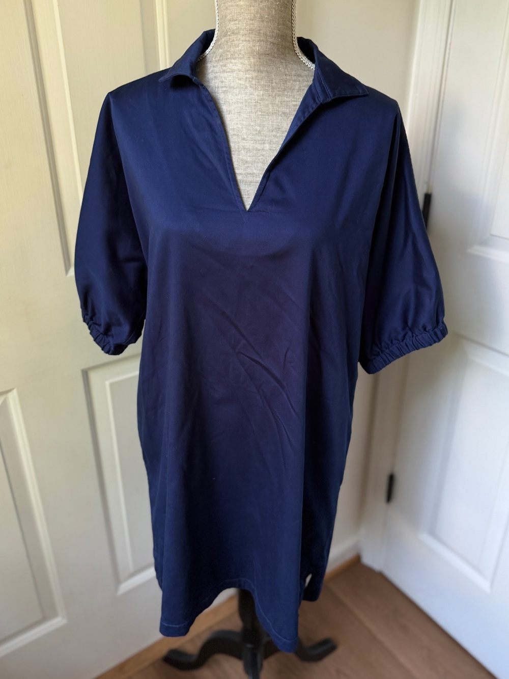 Emily McCarthy Navy Blue Poppy Popover V-Neck Short Sleeve Dress Medium